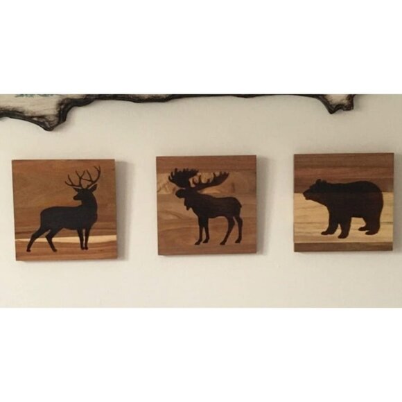 New Real Wooden Cabin Decor with Bear, Deer and Moose (Set of 3) - Wood - Picture 2 of 2